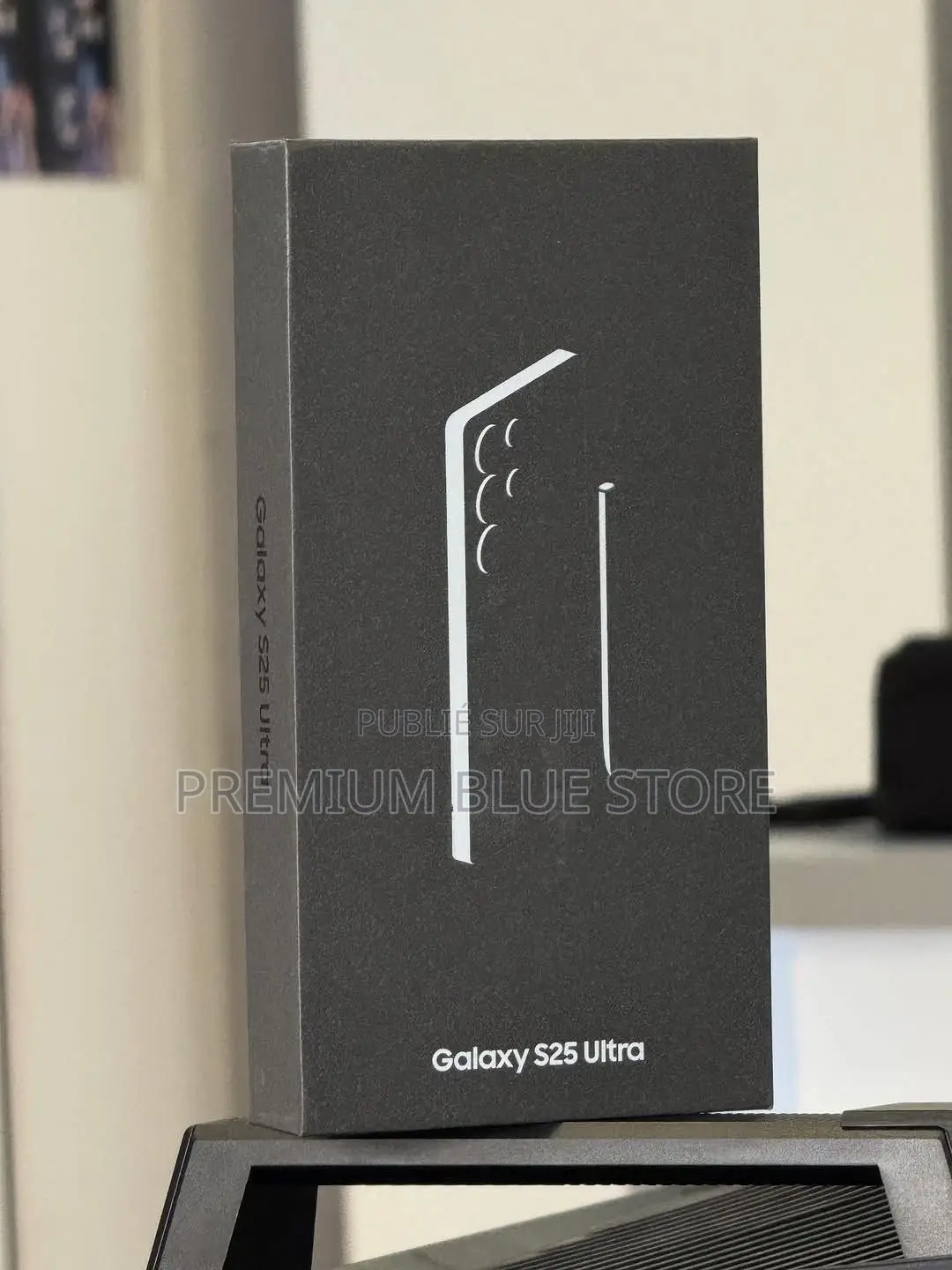 Neuf Samsung Galaxy S25 Ultra 512 GB