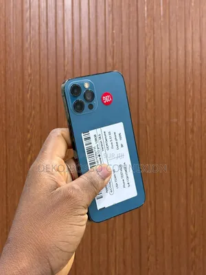 Photo - Apple iPhone 12 Pro 128 GB Blue