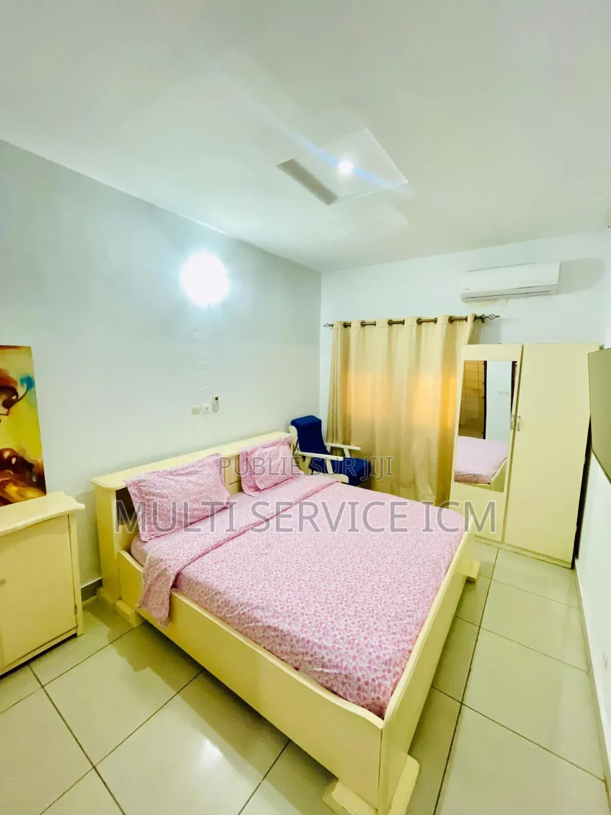 Furnished 4chbre Duplex dans Ismaël Coulibaly, Cocody à Louer