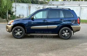 Toyota RAV4 2.0 4x4 2006 Blue
