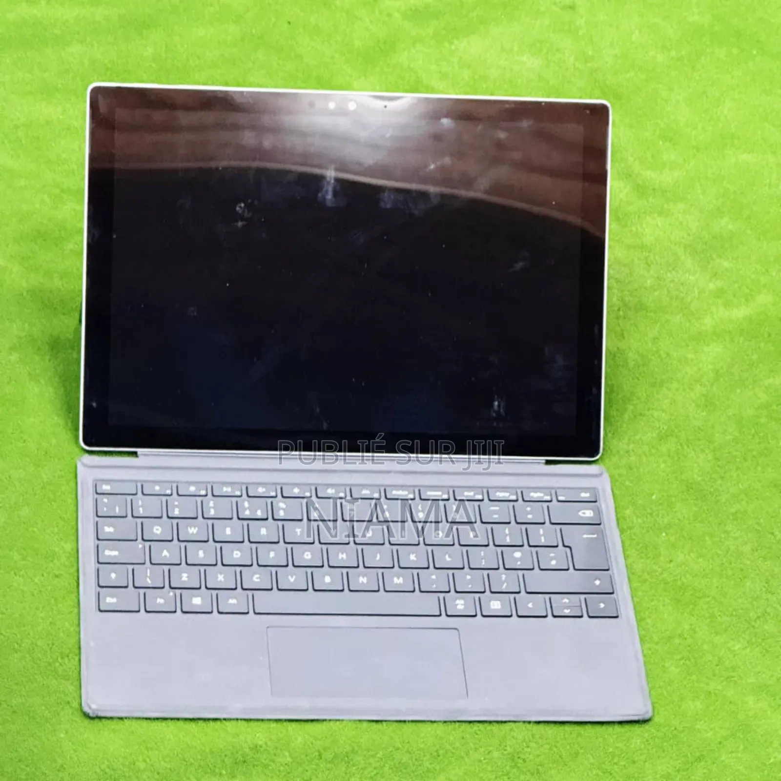 New Microsoft Surface Pro 4 8GB Intel Core I7 SSD 256GB