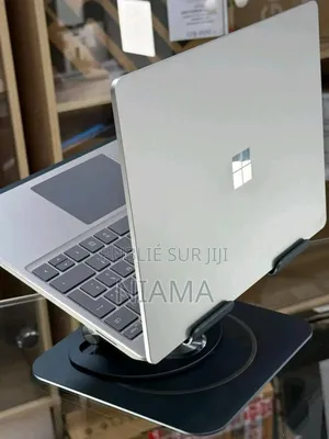 New Microsoft Surface Laptop Go 8GB Intel Core I7 SSD 256GB