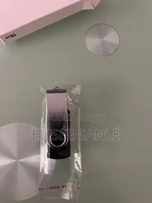 Photo - Clé Usb Capacité De 16