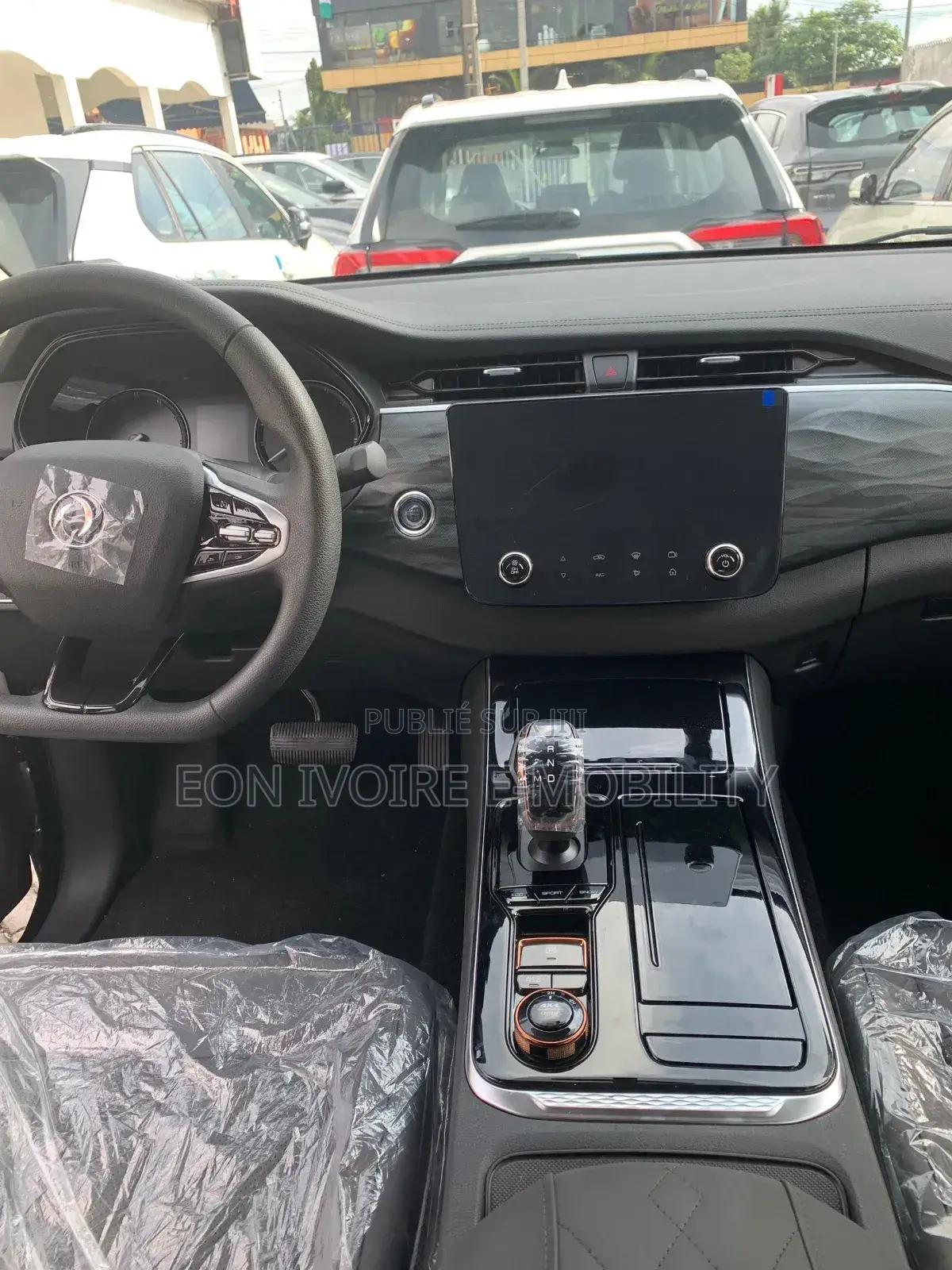 New Dongfeng Rich 7 2025 Black