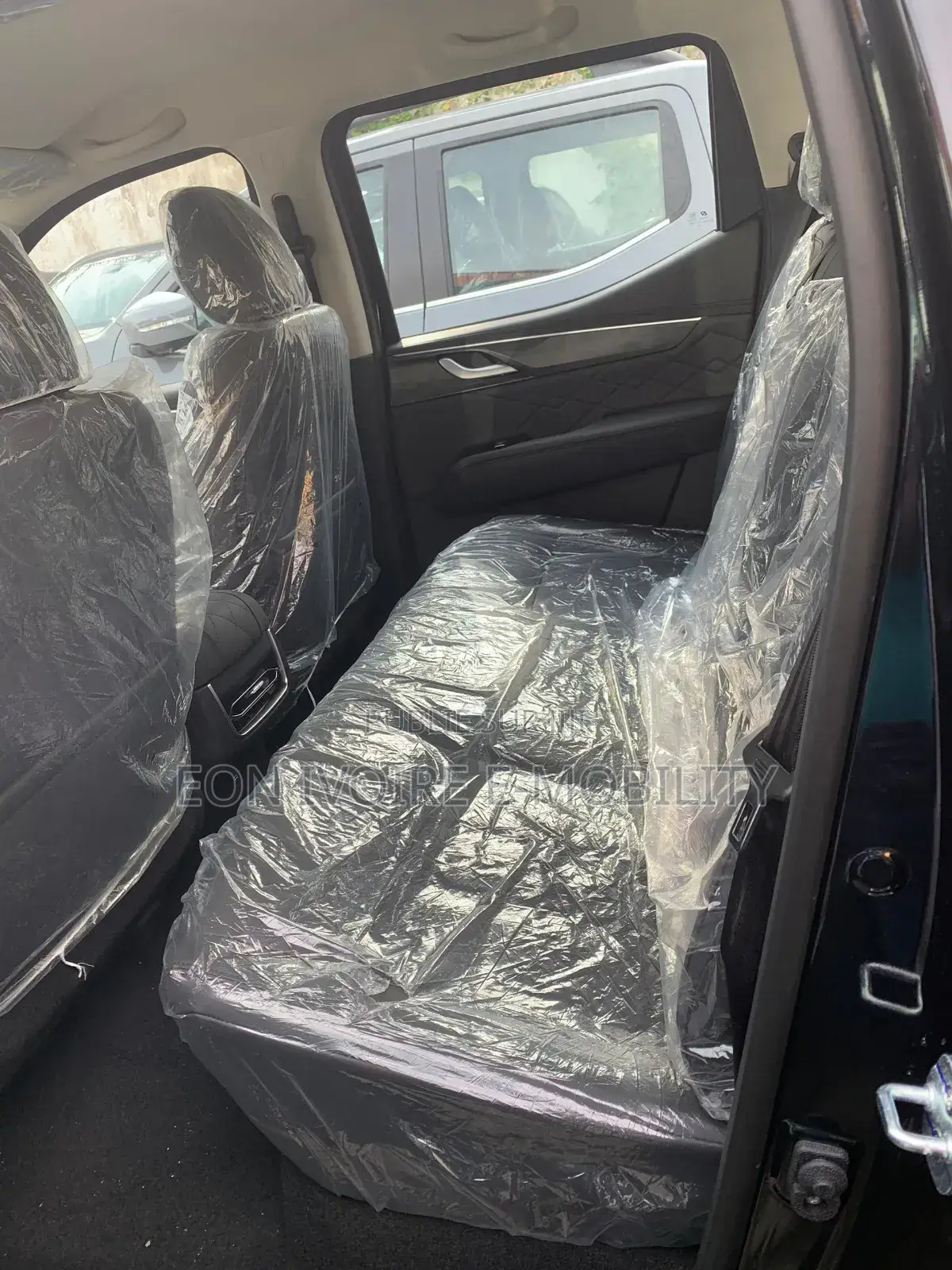 New Dongfeng Rich 7 2025 Black