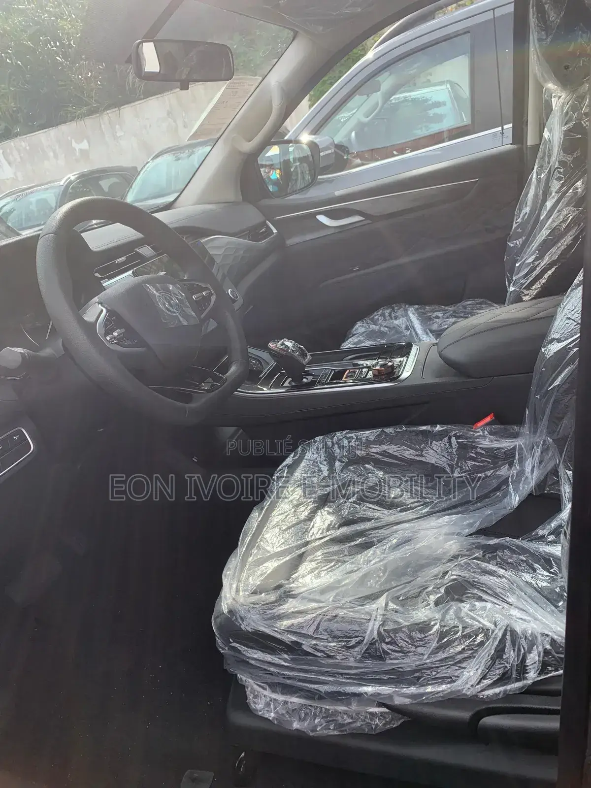 New Dongfeng Rich 7 2025 Black