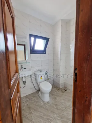 4chbre Duplex dans Beraka Corporation, Cocody à Vendre