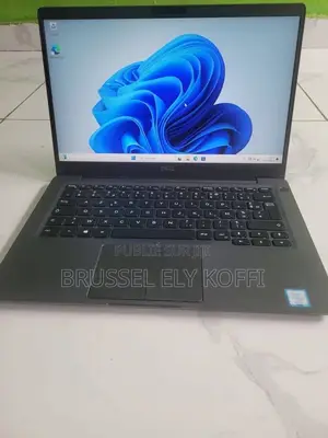 Photo - New Ordinateur Portable Dell Latitude 7300 8GB Intel Core I5 SSD 512GB