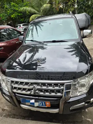 Photo - Mitsubishi Pajero V80 3.8 V6 GLS 2019 Black