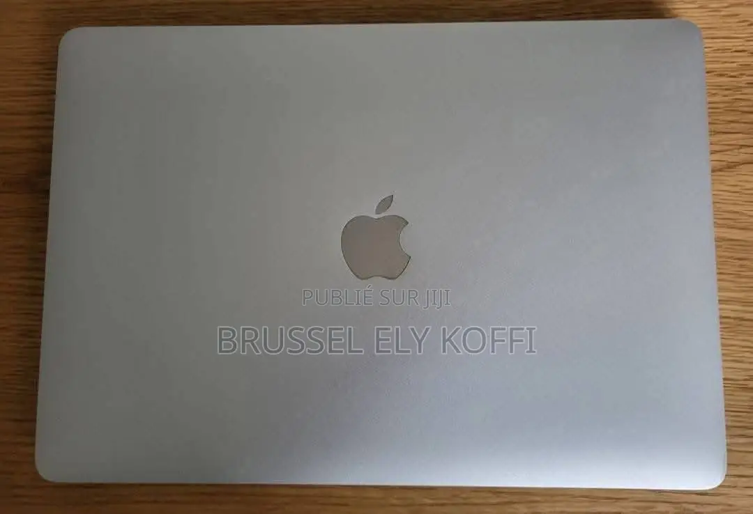 New Apple MacBook Pro 2015 16GB Intel Core I7 SSD 256GB