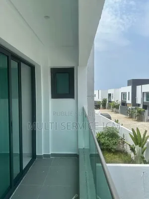 Photo - 3chbre Duplex dans Ismaël Coulibaly, Cocody à Vendre