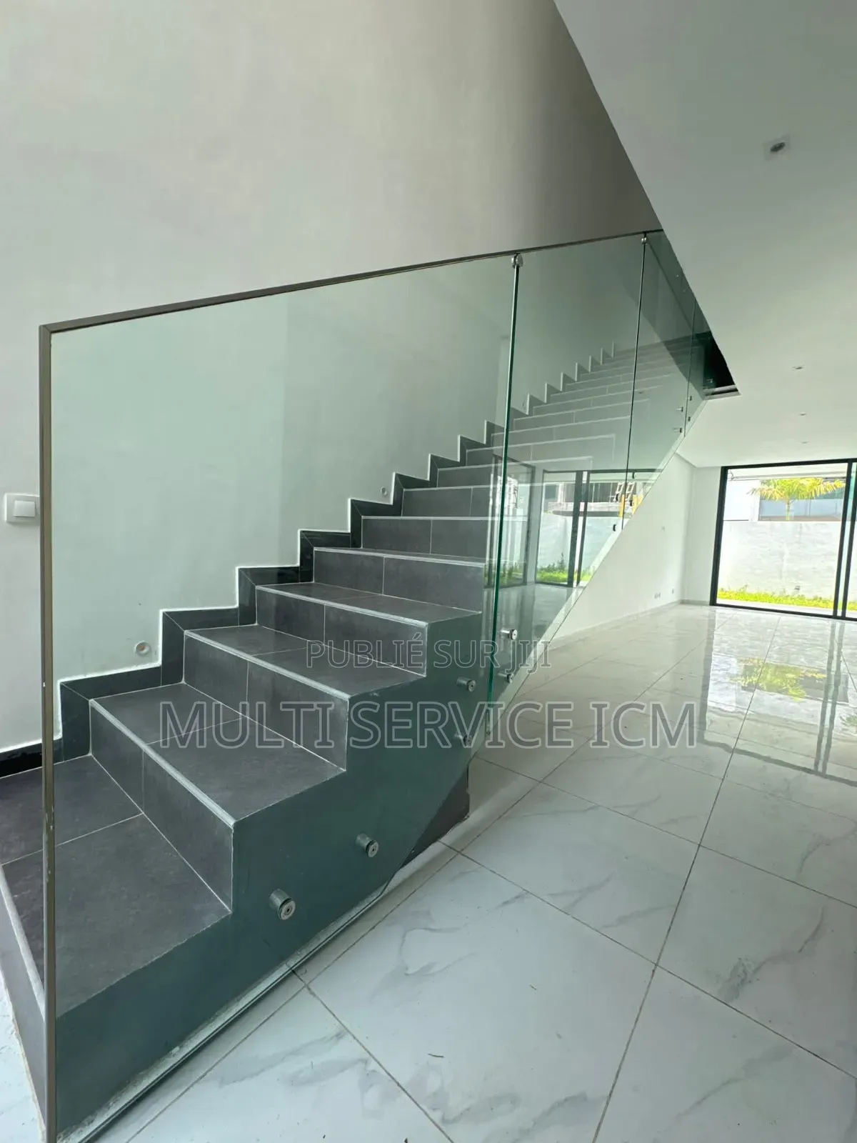 3chbre Duplex dans Ismaël Coulibaly, Cocody à Vendre