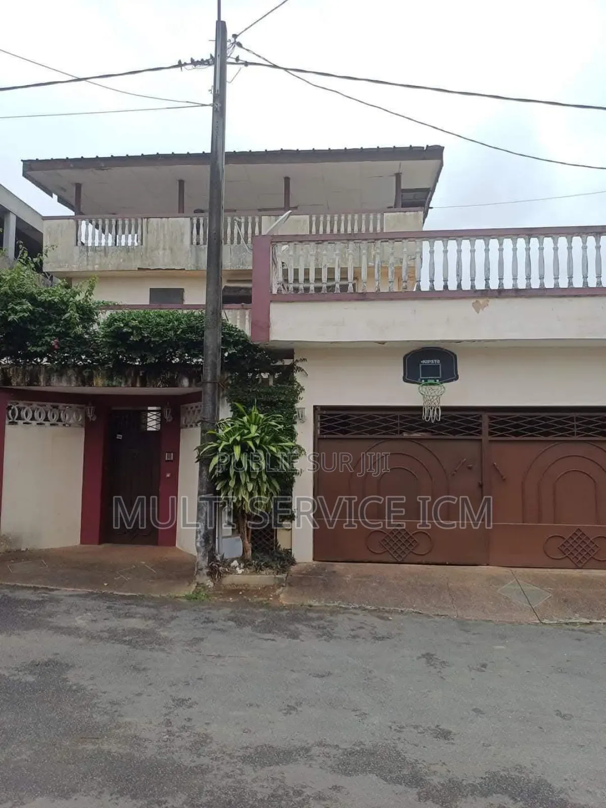 8chbre Duplex dans Ismaël Coulibaly, Cocody à Vendre