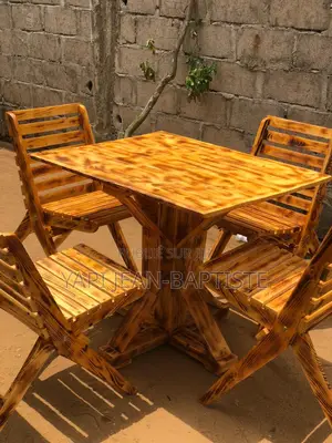 Photo - Table À Manger " Chaise Pliante "