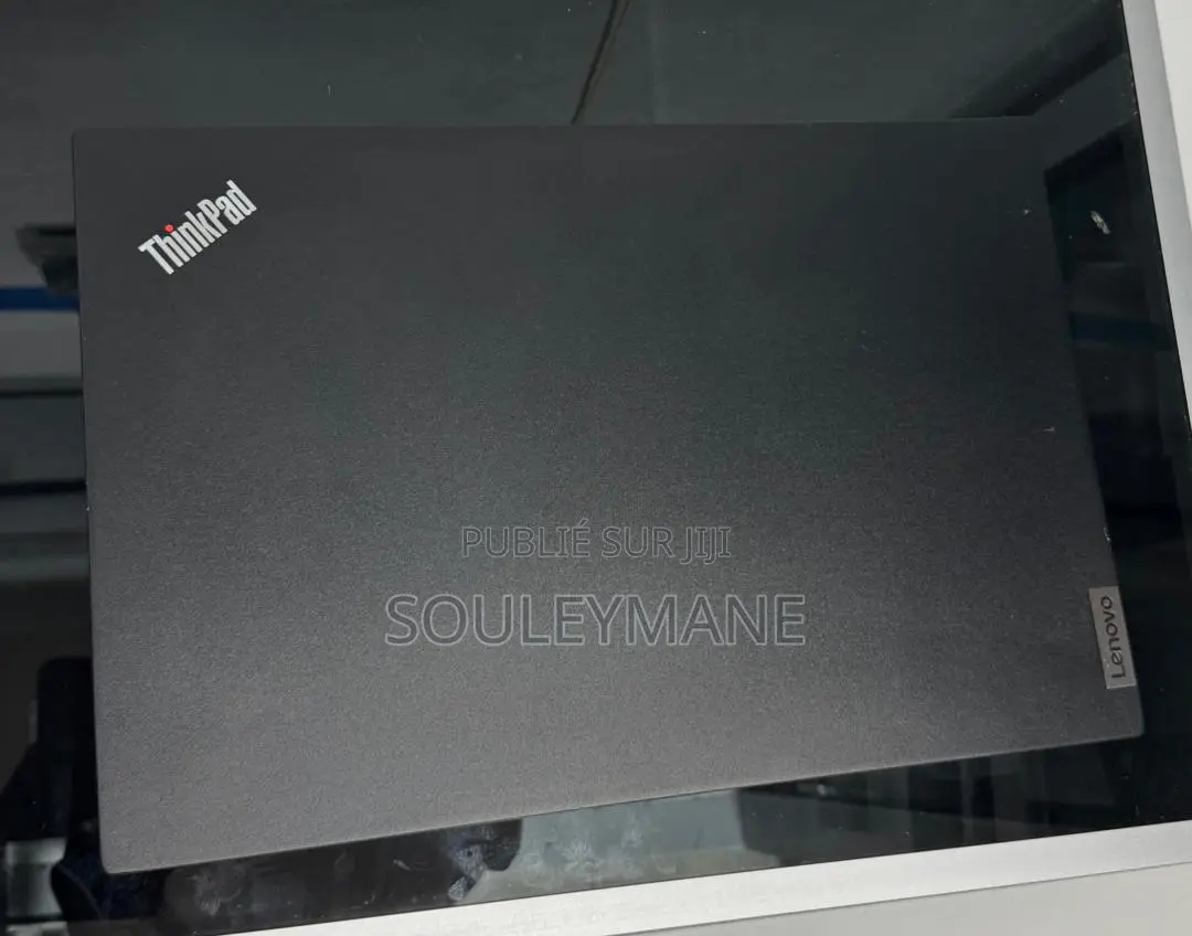 Ordinateur Portable Lenovo Thinkpad E15 8GB Intel Core I5 SSD 512GB