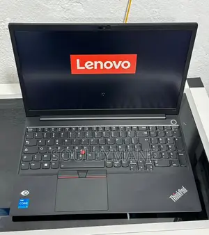 Ordinateur Portable Lenovo Thinkpad E15 8GB Intel Core I5 SSD 512GB
