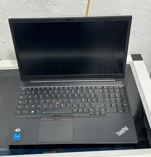Ordinateur Portable Lenovo Thinkpad E15 8GB Intel Core I5 SSD 512GB