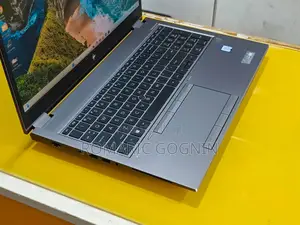 New Ordinateur Portable HP ZBook 14u G5 32GB Intel Core I7 SSD 1T