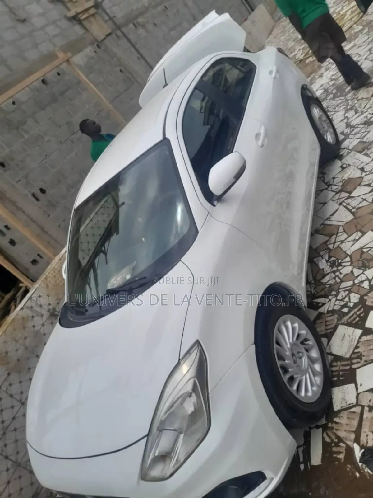 Suzuki Dzire 2021 Blanc
