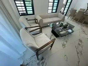 Salon 5 Places  