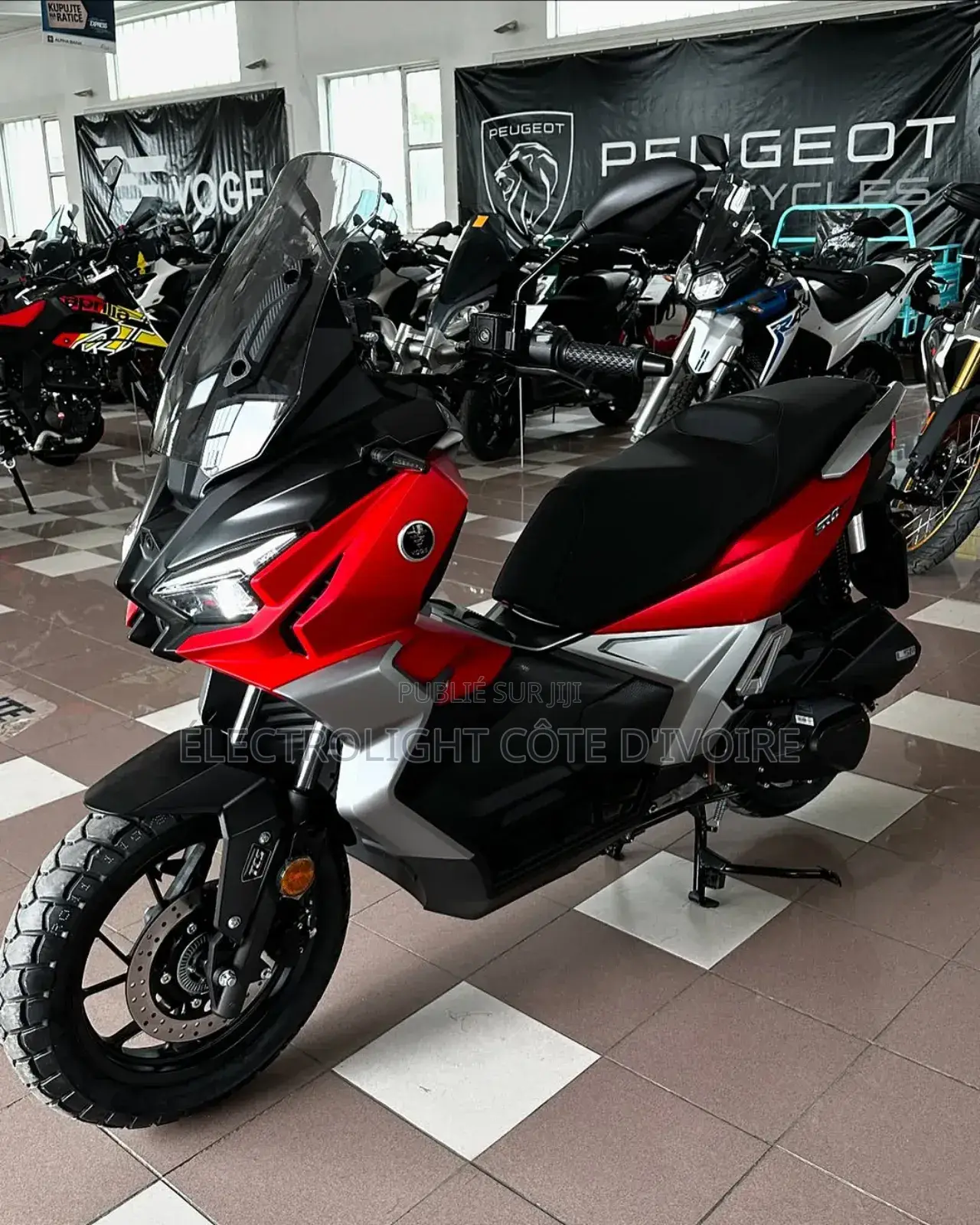 Neuf Voge 2023 Rouge
