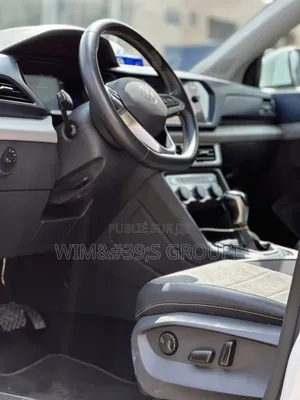 New Volkswagen Taos 2023 Blanc