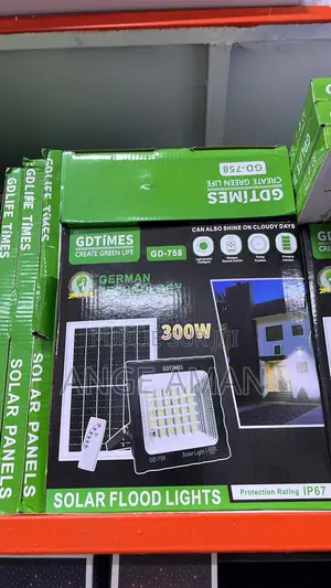 Photo - Projecteur Solaire Gdtimes Gd-758 – 300w