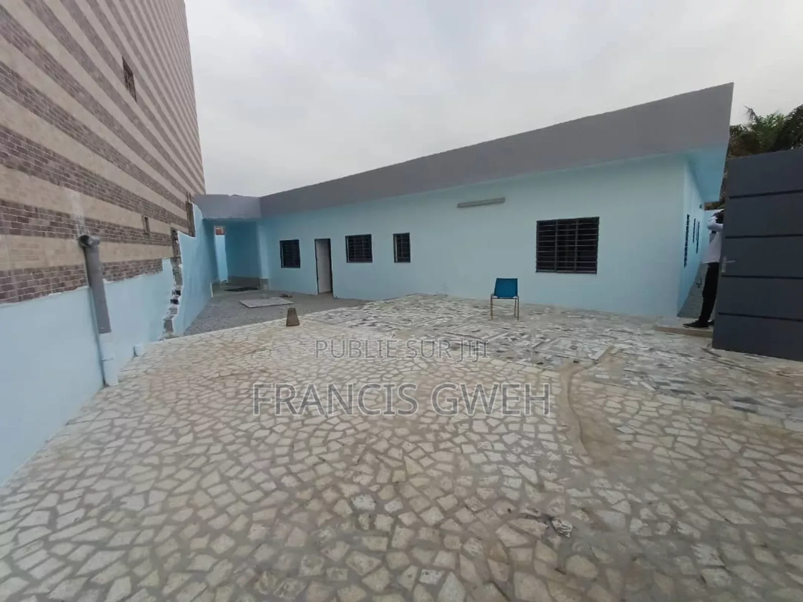 4chbre Villa dans Gweh Francis, Cocody à Louer