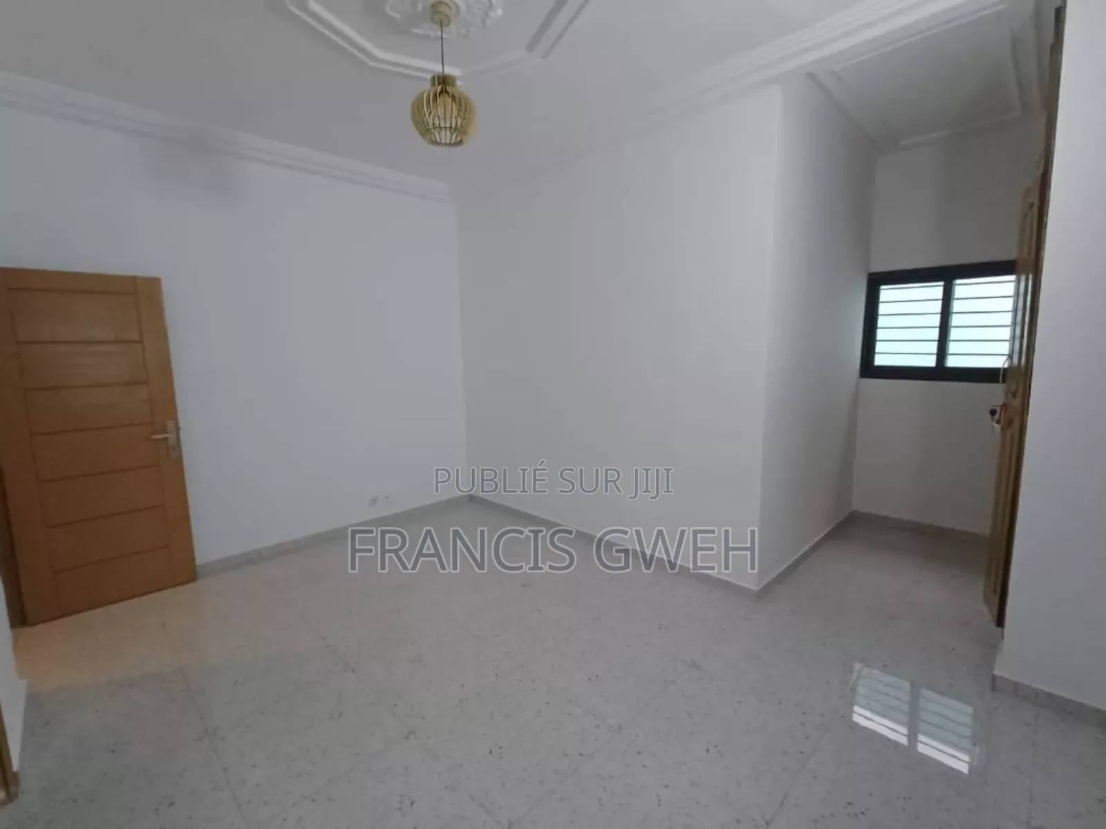 4chbre Villa dans Gweh Francis, Cocody à Louer