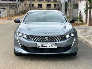 Photo - Peugeot 508 2019 Blue
