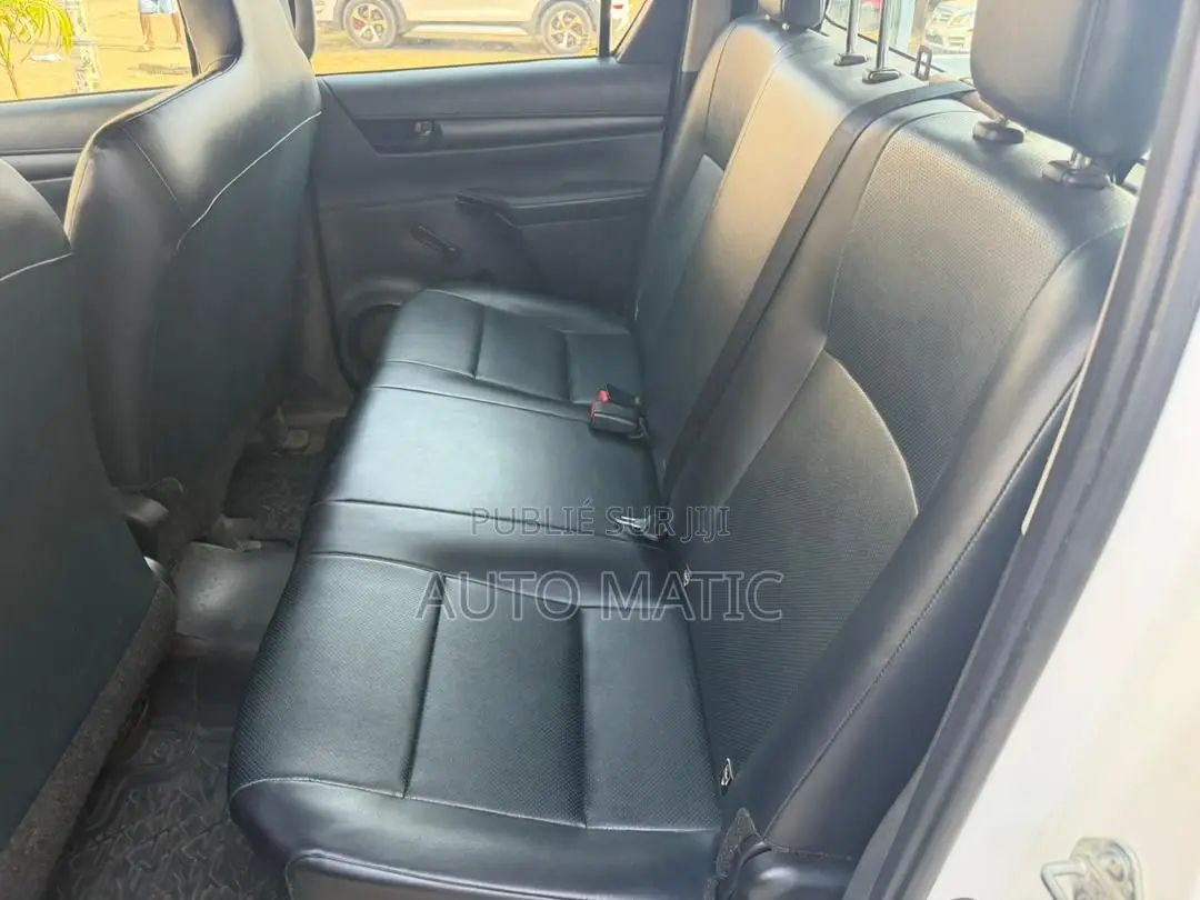 Toyota Hilux 2022 Blanc