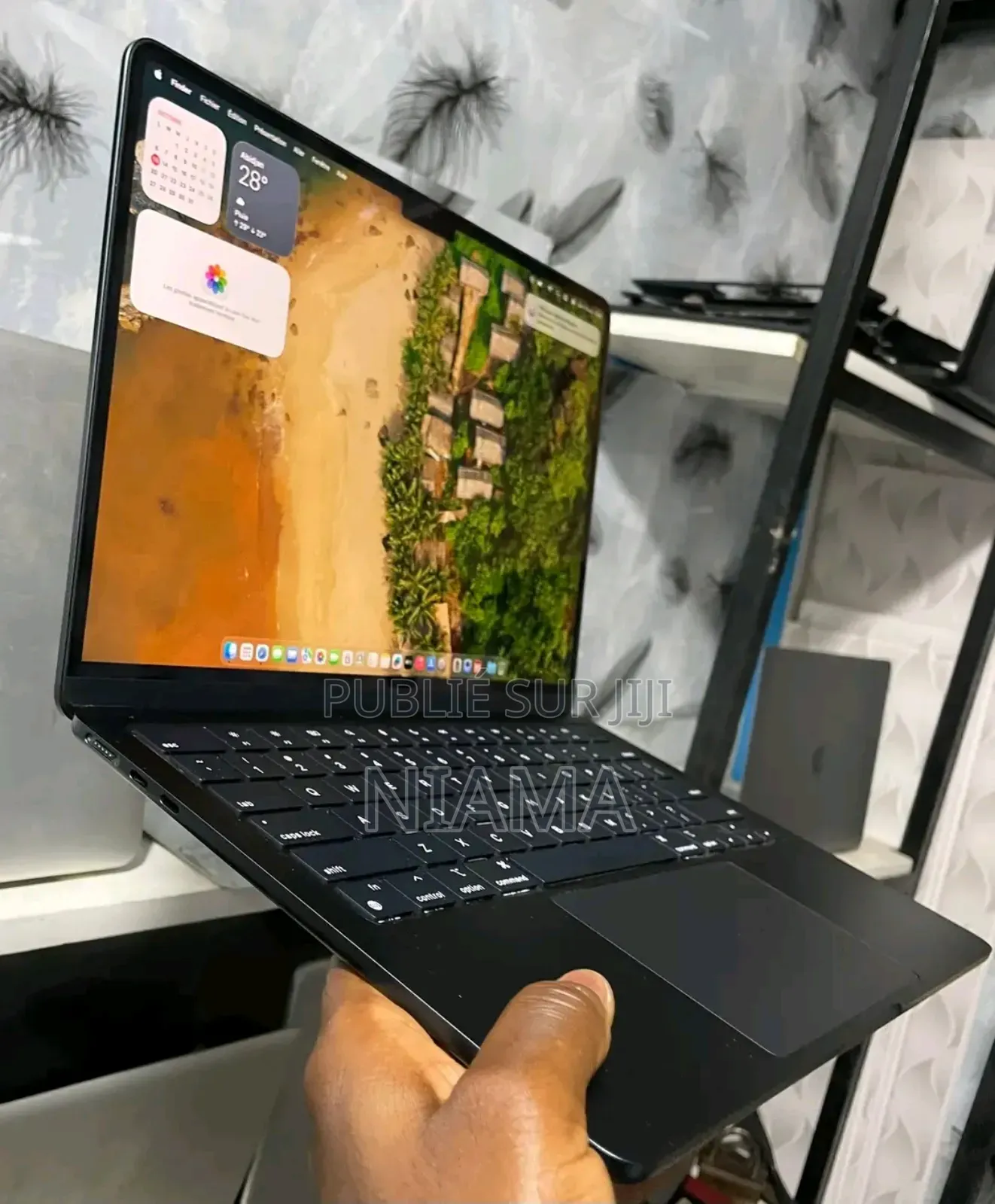 New Apple MacBook Air 2022 M2 8GB Apple M2 SSD 256GB