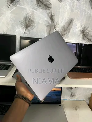 New Apple MacBook Pro 2020 16GB Intel Core I5 SSD 1T