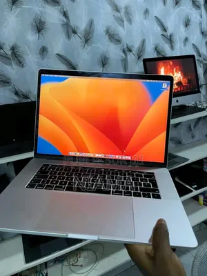 Photo - New Apple MacBook Pro 2017 16GB Intel Core I7 SSD 256GB