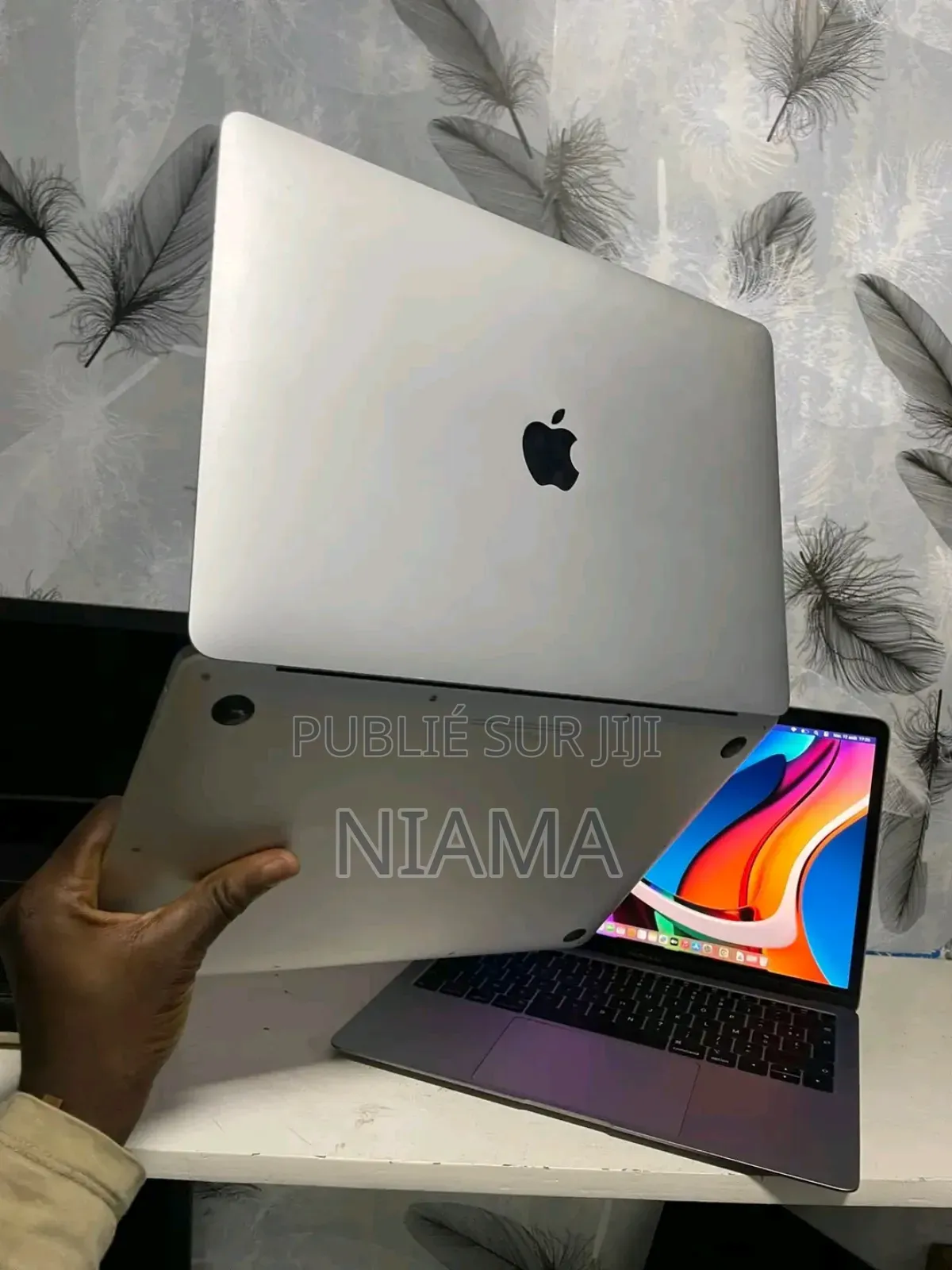 New Apple MacBook Air 2020 M1 8GB Apple M1 SSD 256GB