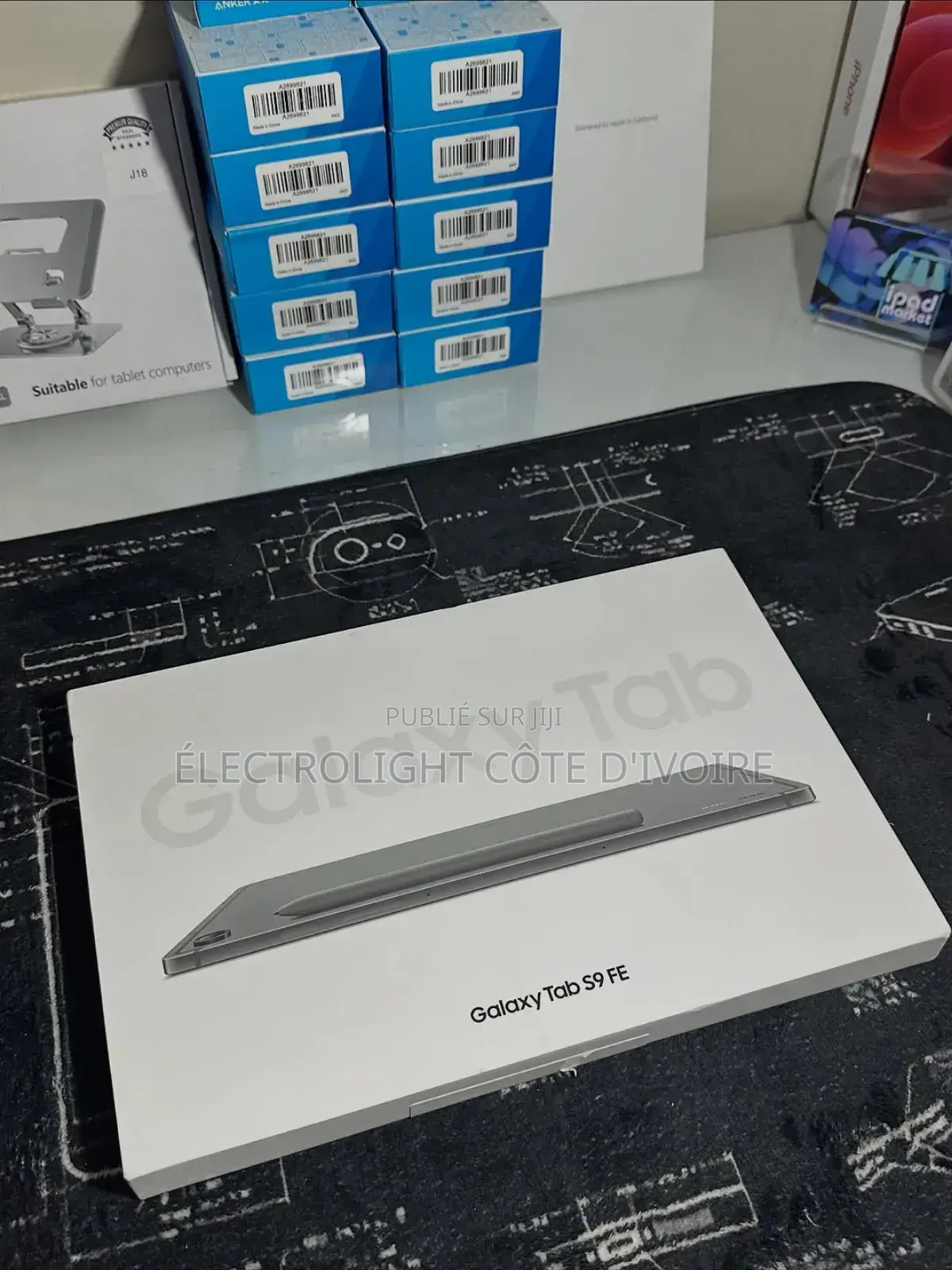 Neuf Samsung Galaxy Tab S9 FE 1 TB Argenté