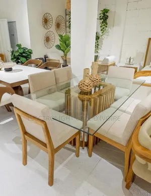 Photo - Table À Manger 6 Places Vitrée  