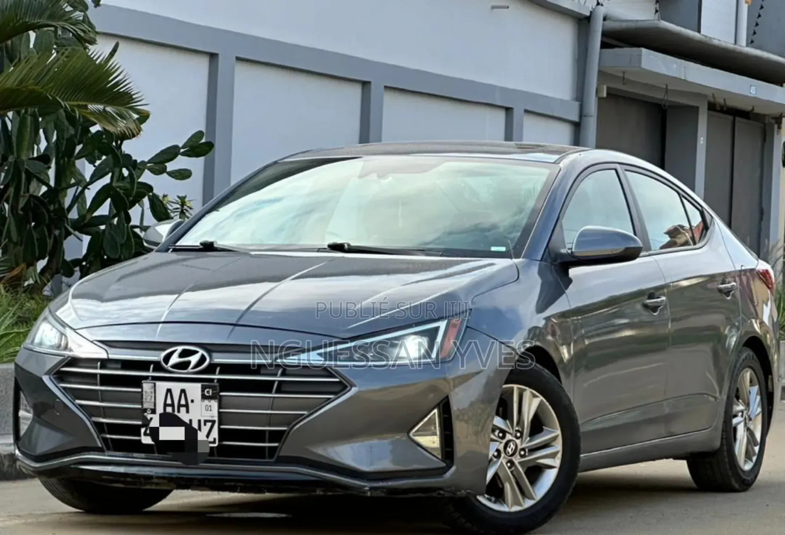 Hyundai Elantra 2020 Gris