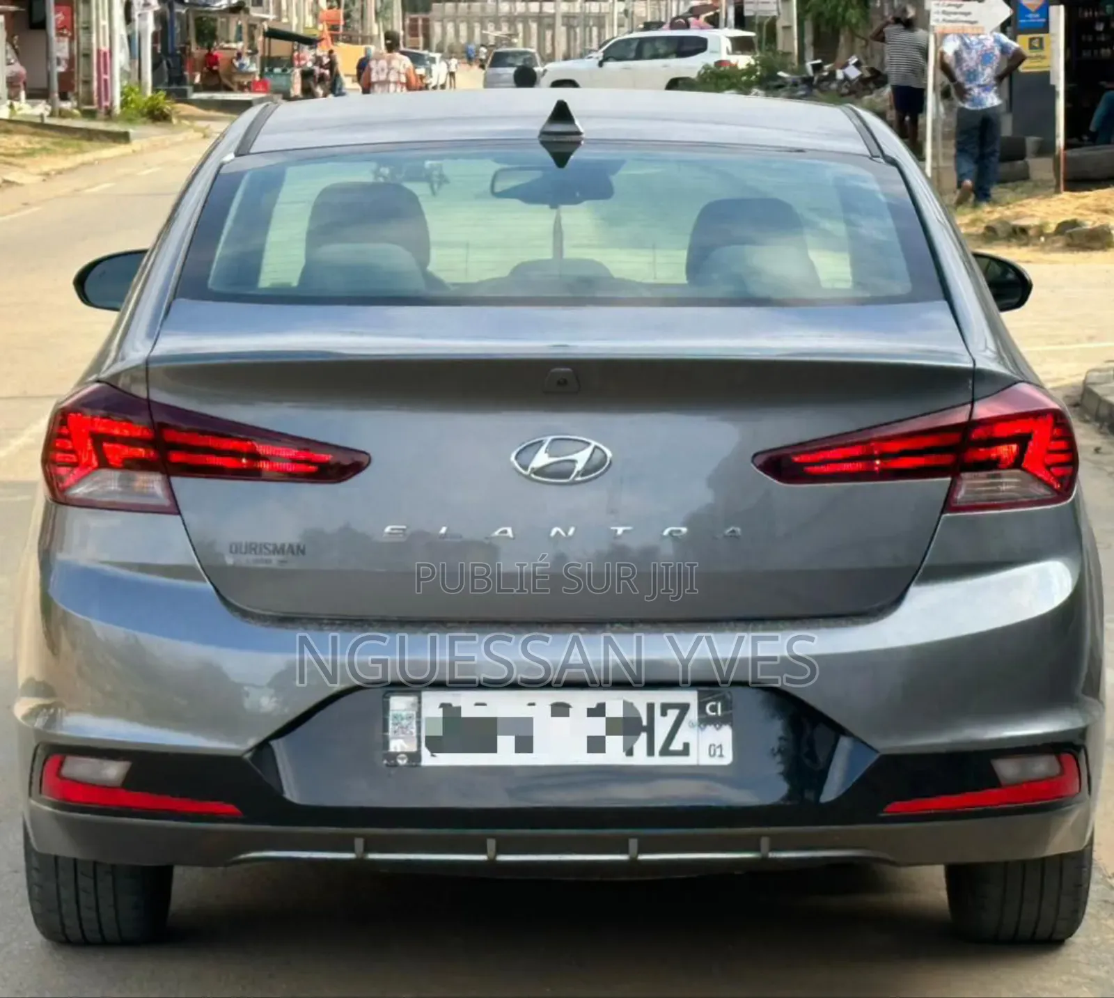 Hyundai Elantra 2020 Gris
