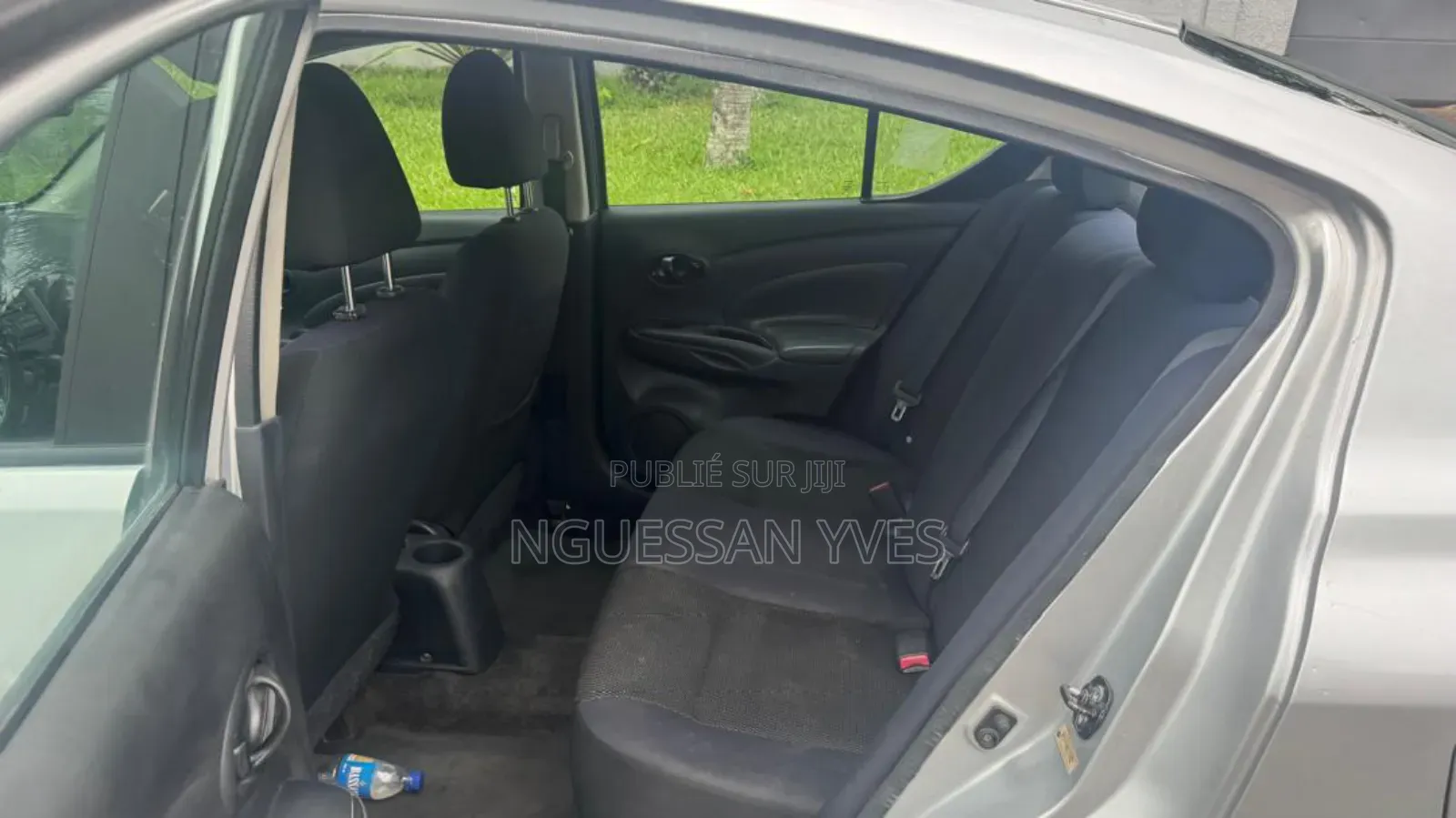 Nissan Versa 2012 Gris