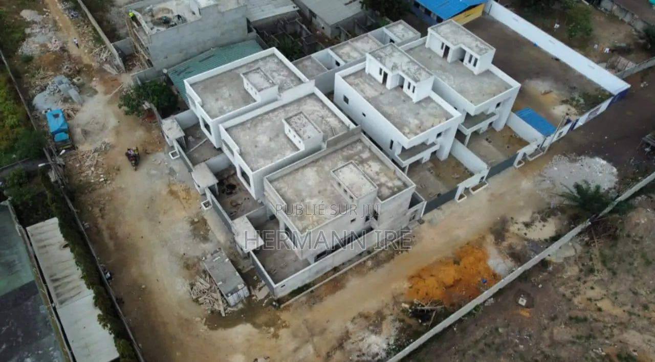 Villa Duplex Duplex a Louer