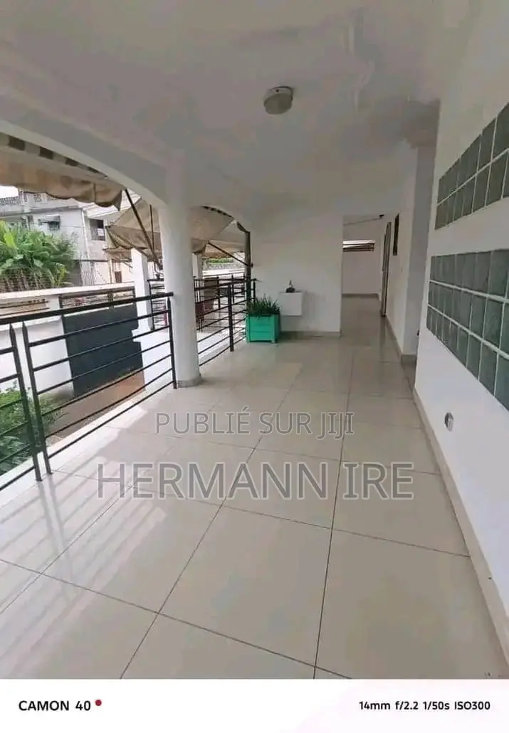 Villa Duplex Duplex a Louer