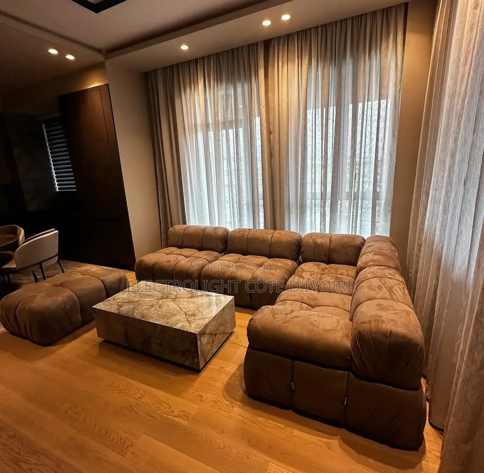 Salon Complet  