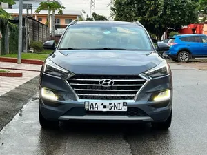 Photo - Hyundai Tucson Limited AWD 2020 Blanc