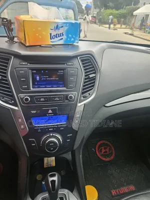 Hyundai Santa Fe 2018 Black