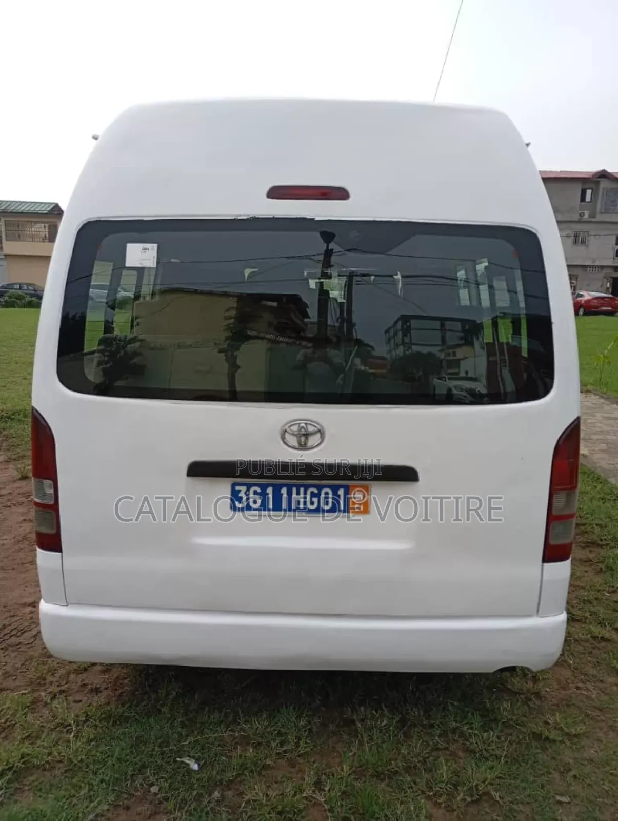 Toyota HiAce 2016 Blanc