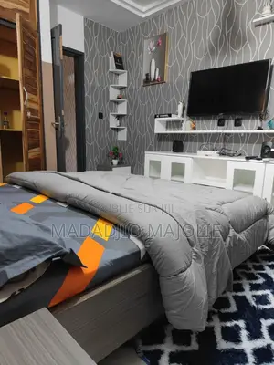 Studio Meublé À Louer