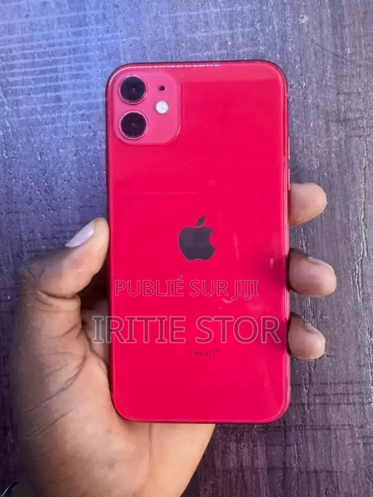 Apple iPhone 11 64 GB Rouge