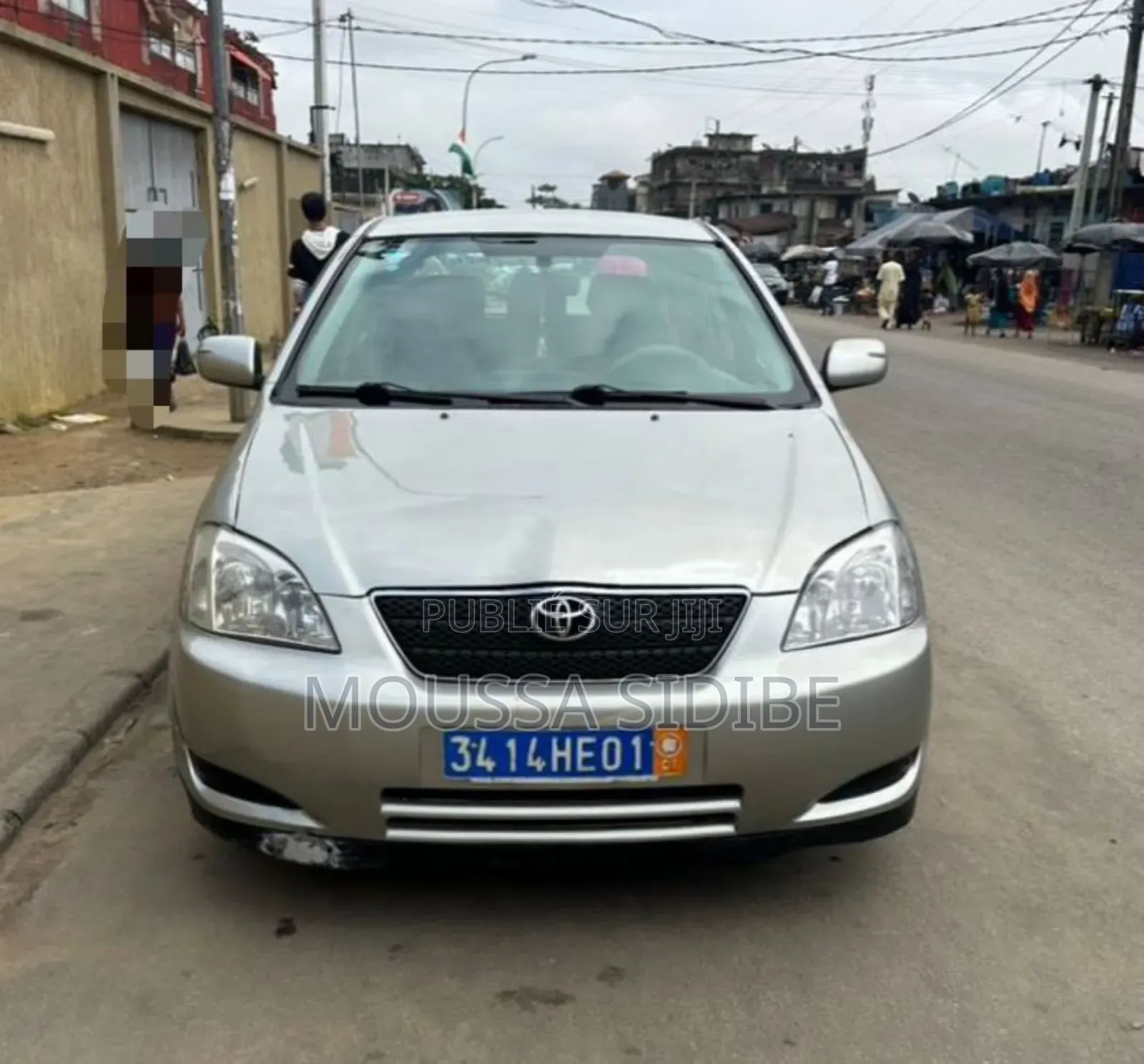 Toyota Corolla 1.4 2004 Gris
