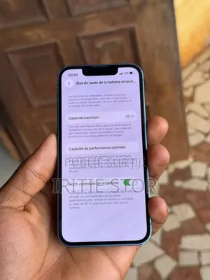 Photo - Apple iPhone 13 256 GB Blue